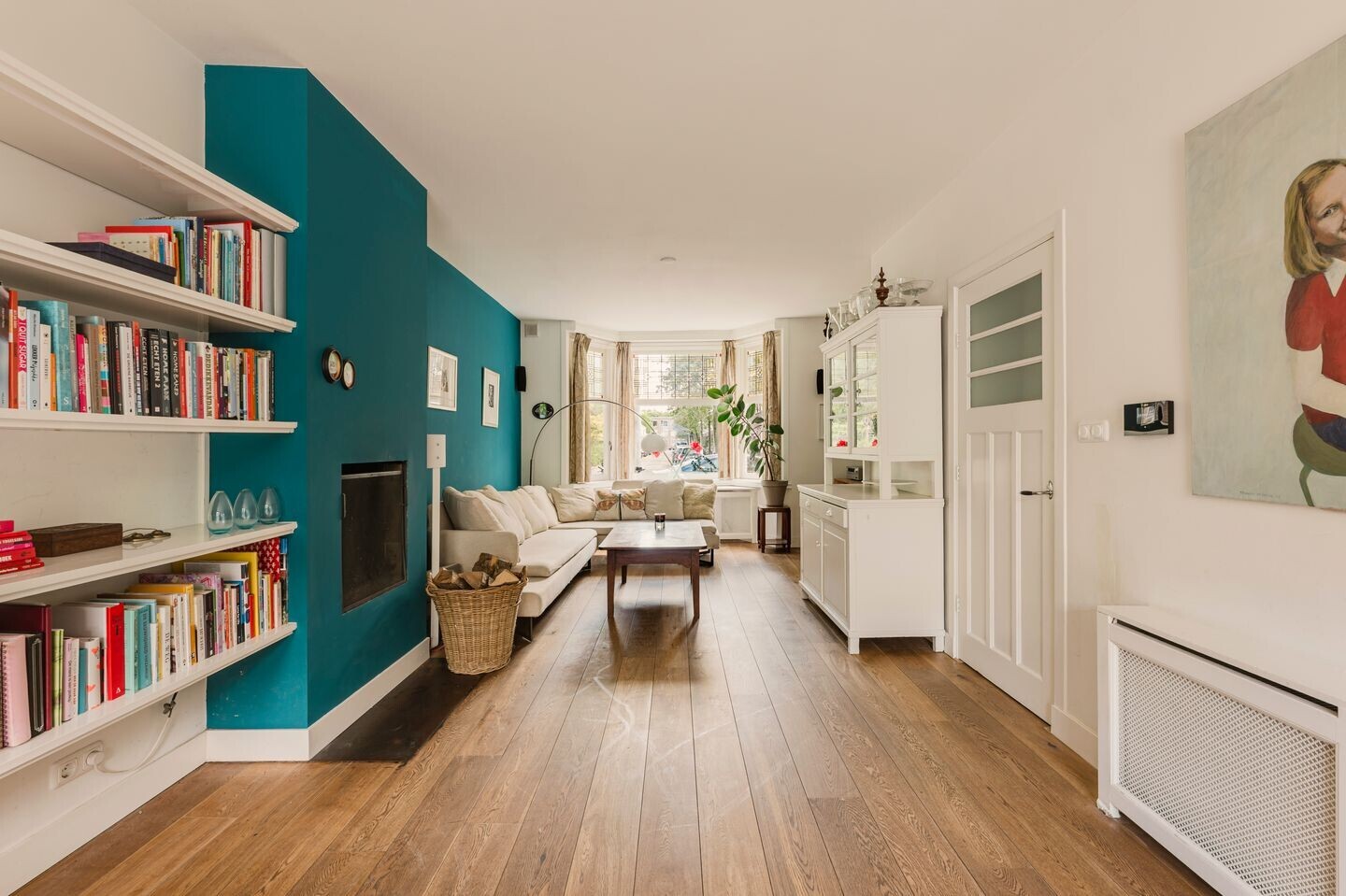 Tussenwoning te koop: Voltaplein 1, Amsterdam