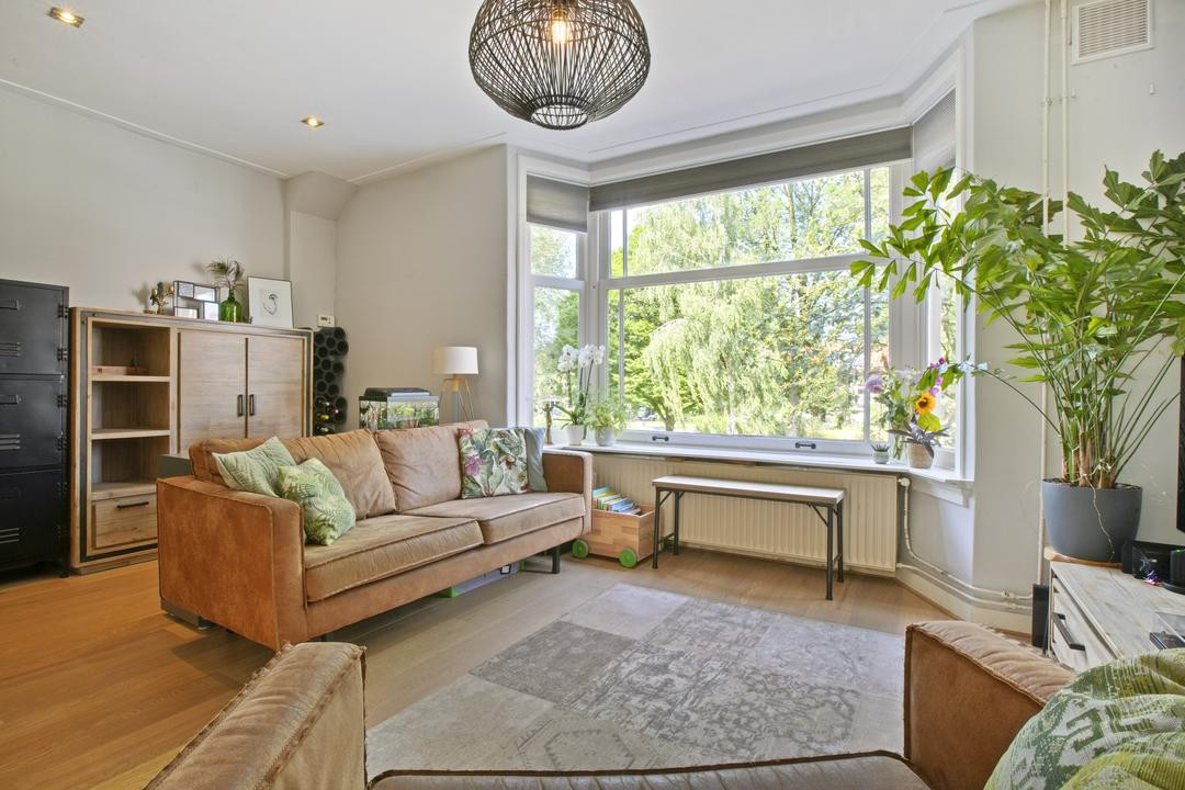 Appartement te koop: Voltaplein 26, Amsterdam