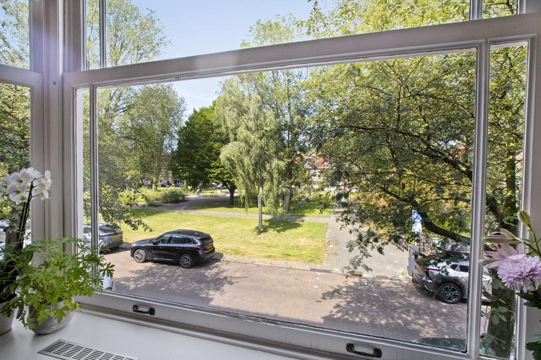 Appartement te koop: Voltaplein 26, Amsterdam