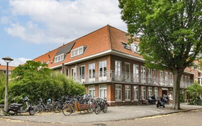 Johannes van der Waalsstraat 51-1