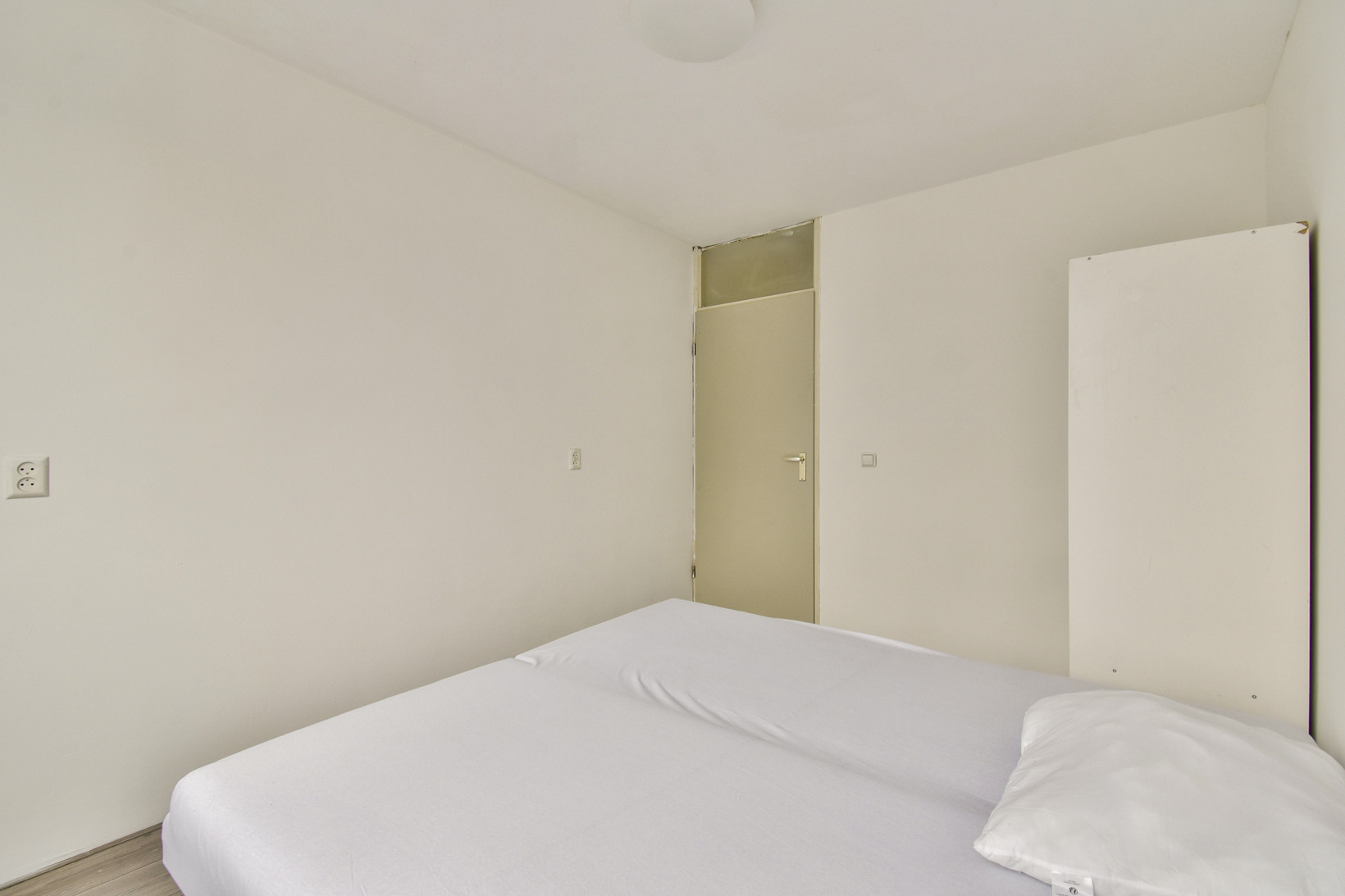 Studio te koop: Boeninlaan 147, Amsterdam