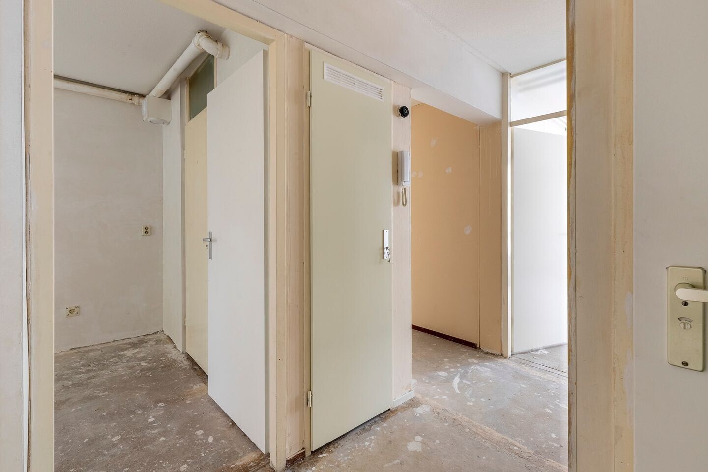 Appartement te koop: Barbusselaan 24, Amsterdam