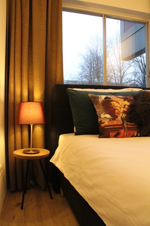 Appartement te huur: Dickenslaan 15, Amsterdam