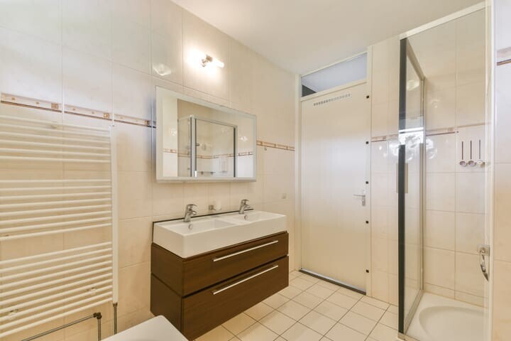 Tussenwoning te koop: Entabeni 28, Amsterdam