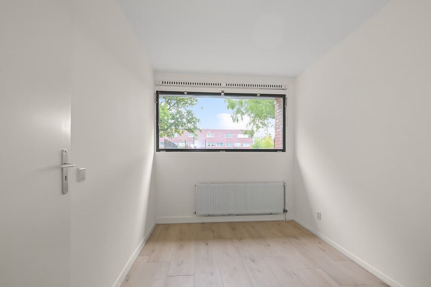 Tussenwoning te koop: Raden Adjeng Kartinistraat 41, Amsterdam