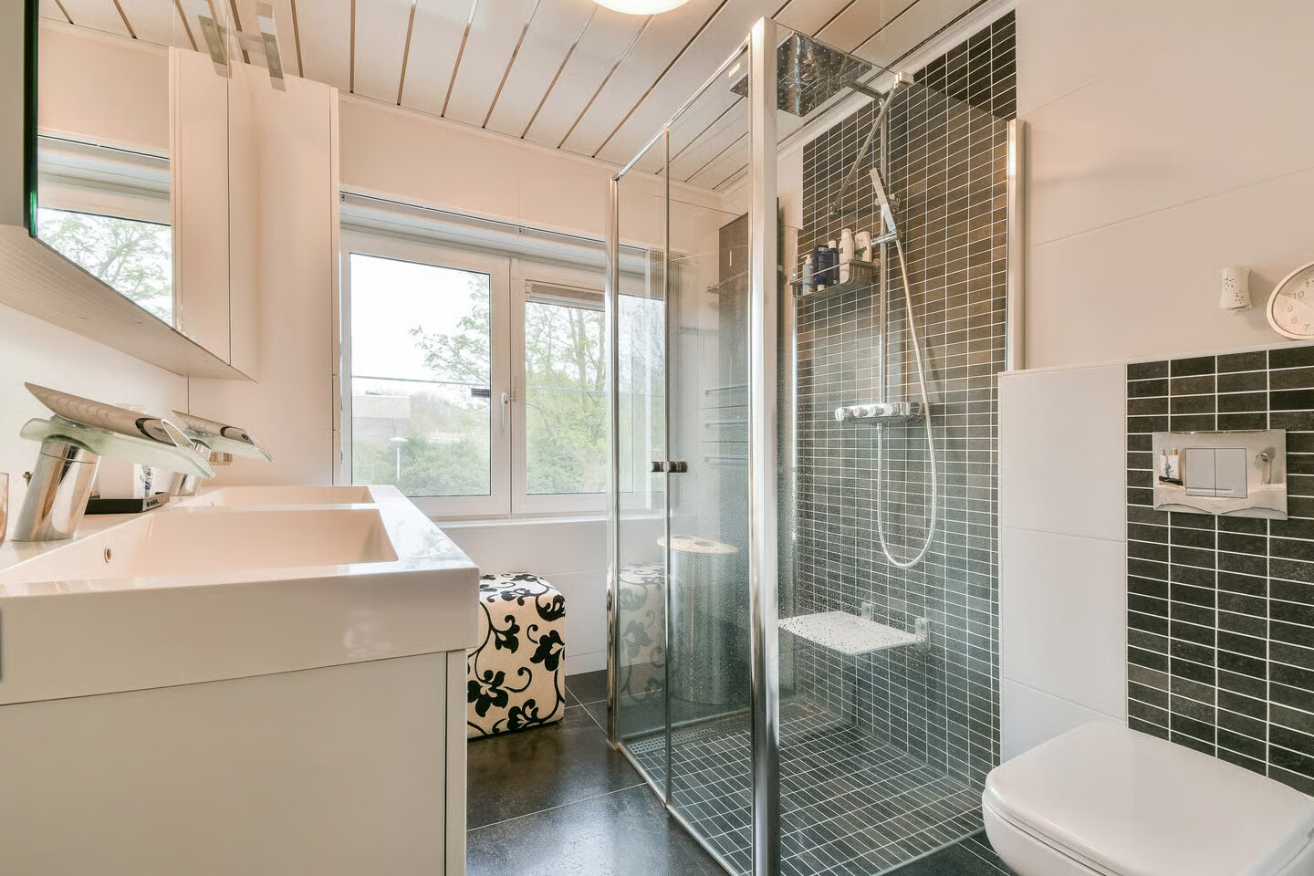 Hoekwoning te koop: Geerdinkhof 264A, Amsterdam