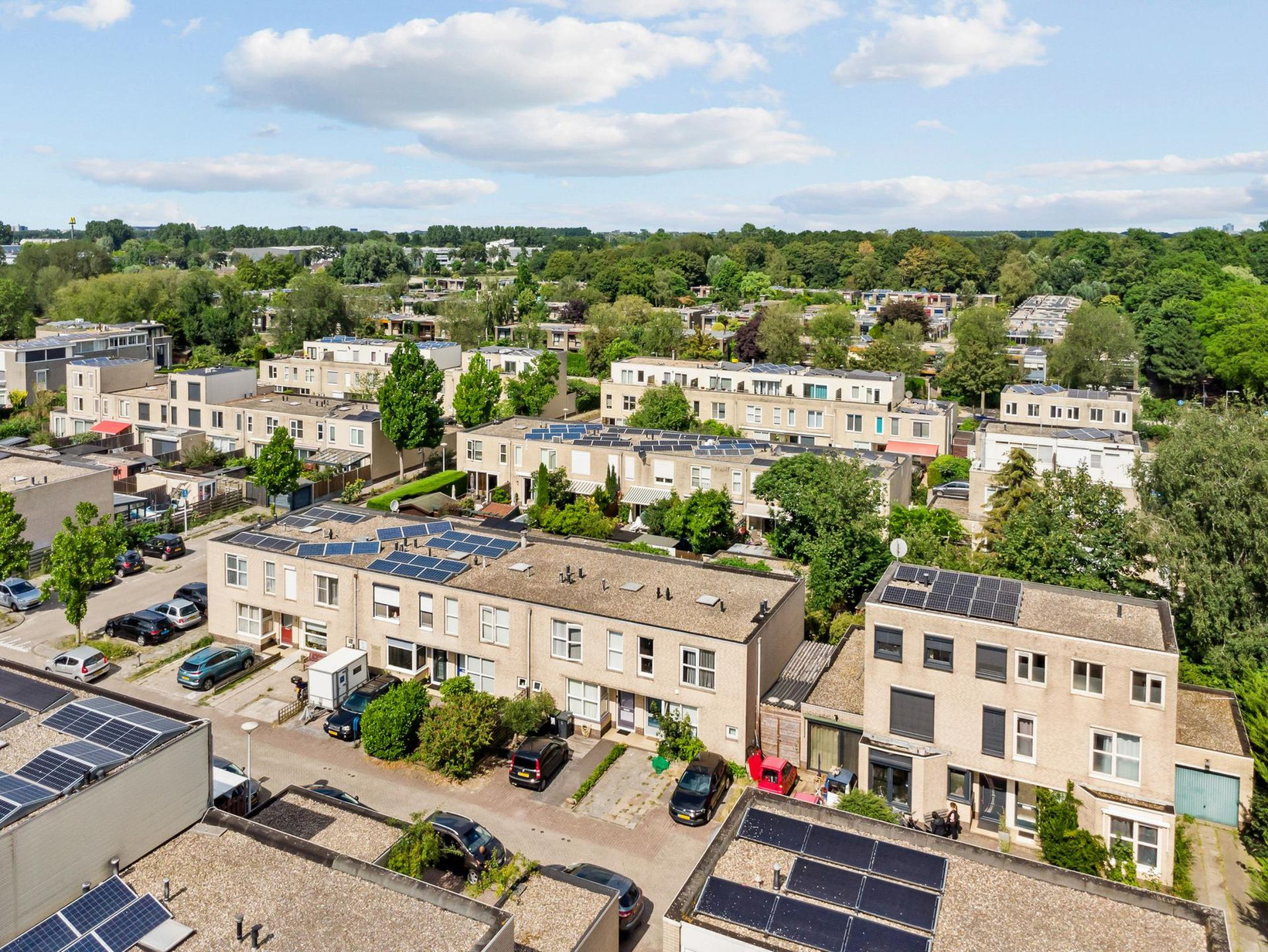 Hoekwoning te koop: Geerdinkhof 627, Amsterdam