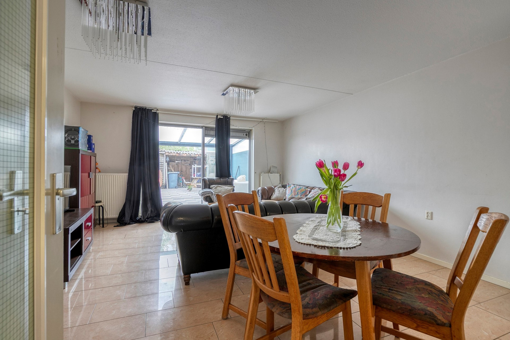 Tussenwoning te koop: Tulastraat 37, Amsterdam