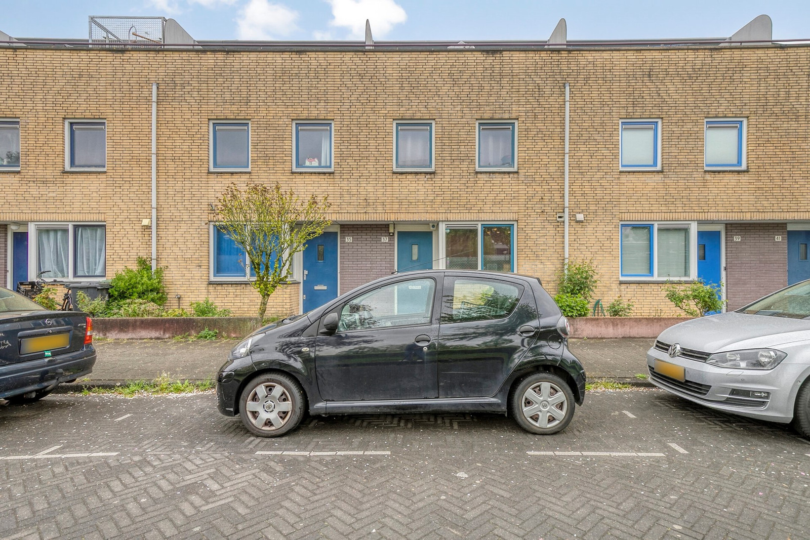 Tussenwoning te koop: Tulastraat 37, Amsterdam