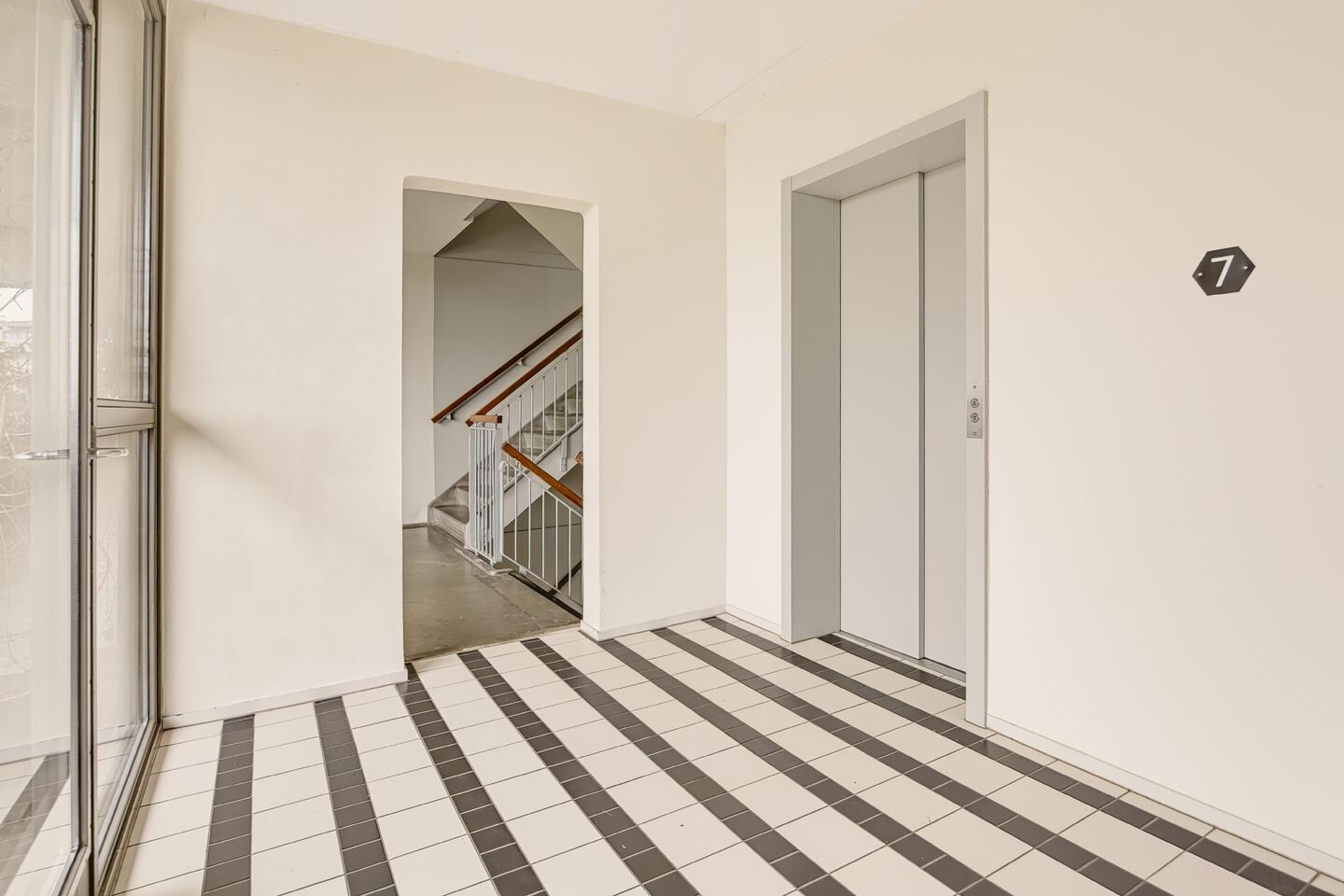 Appartement te koop: Kleiburg 705, Amsterdam