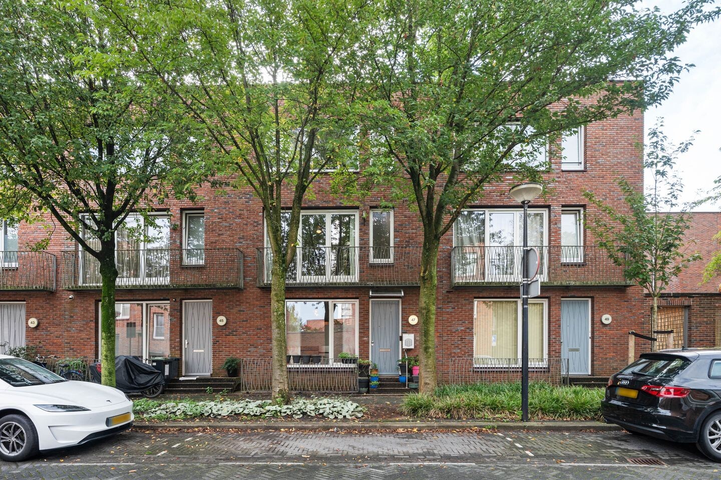Tussenwoning te koop: Komijnstraat 47, Amsterdam