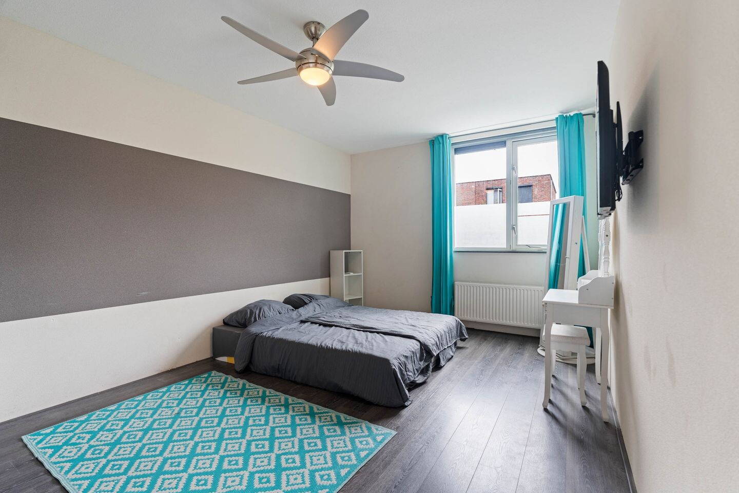 Tussenwoning te koop: Komijnstraat 47, Amsterdam