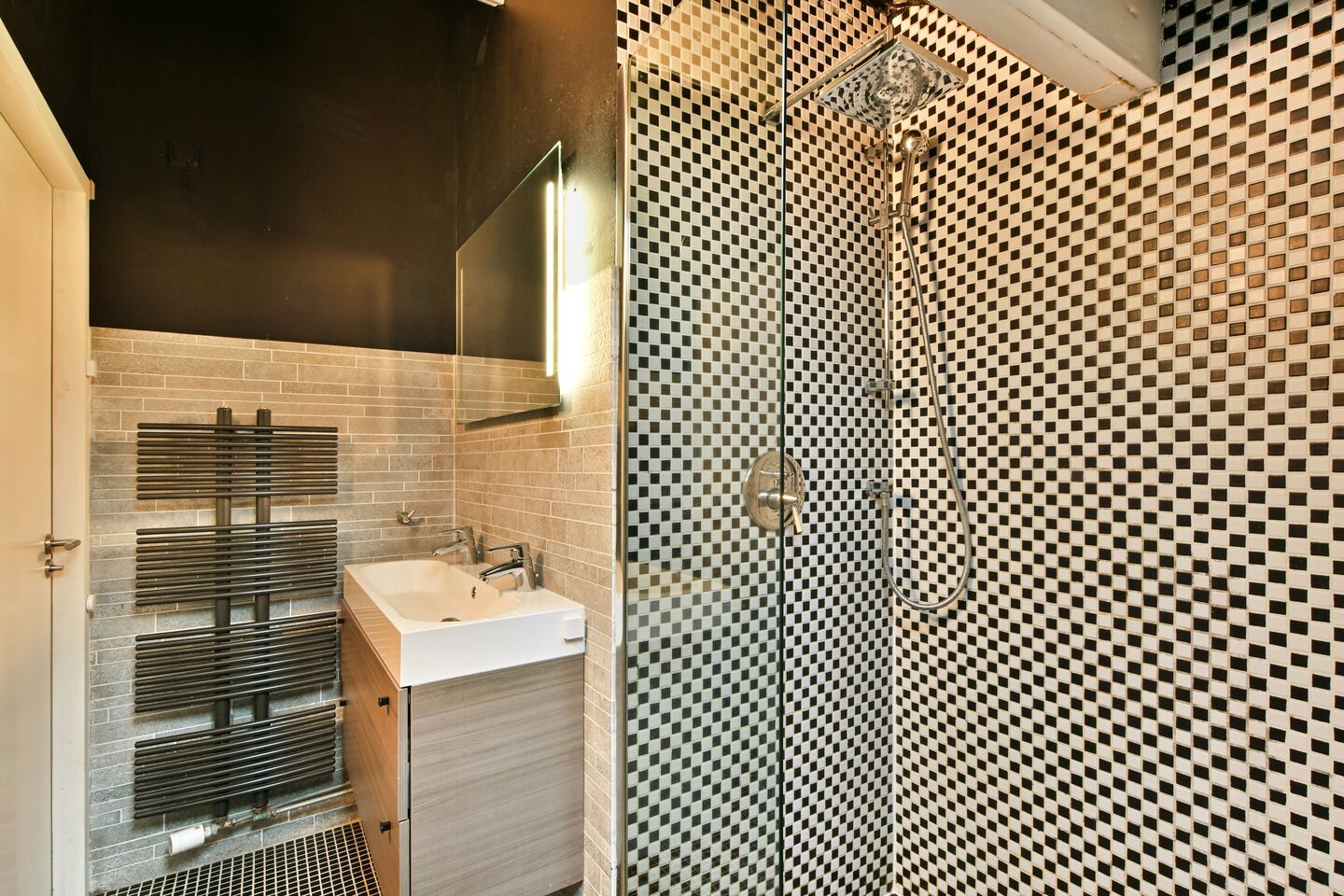 Appartement te koop: Voorthuizenstraat 133, Amsterdam