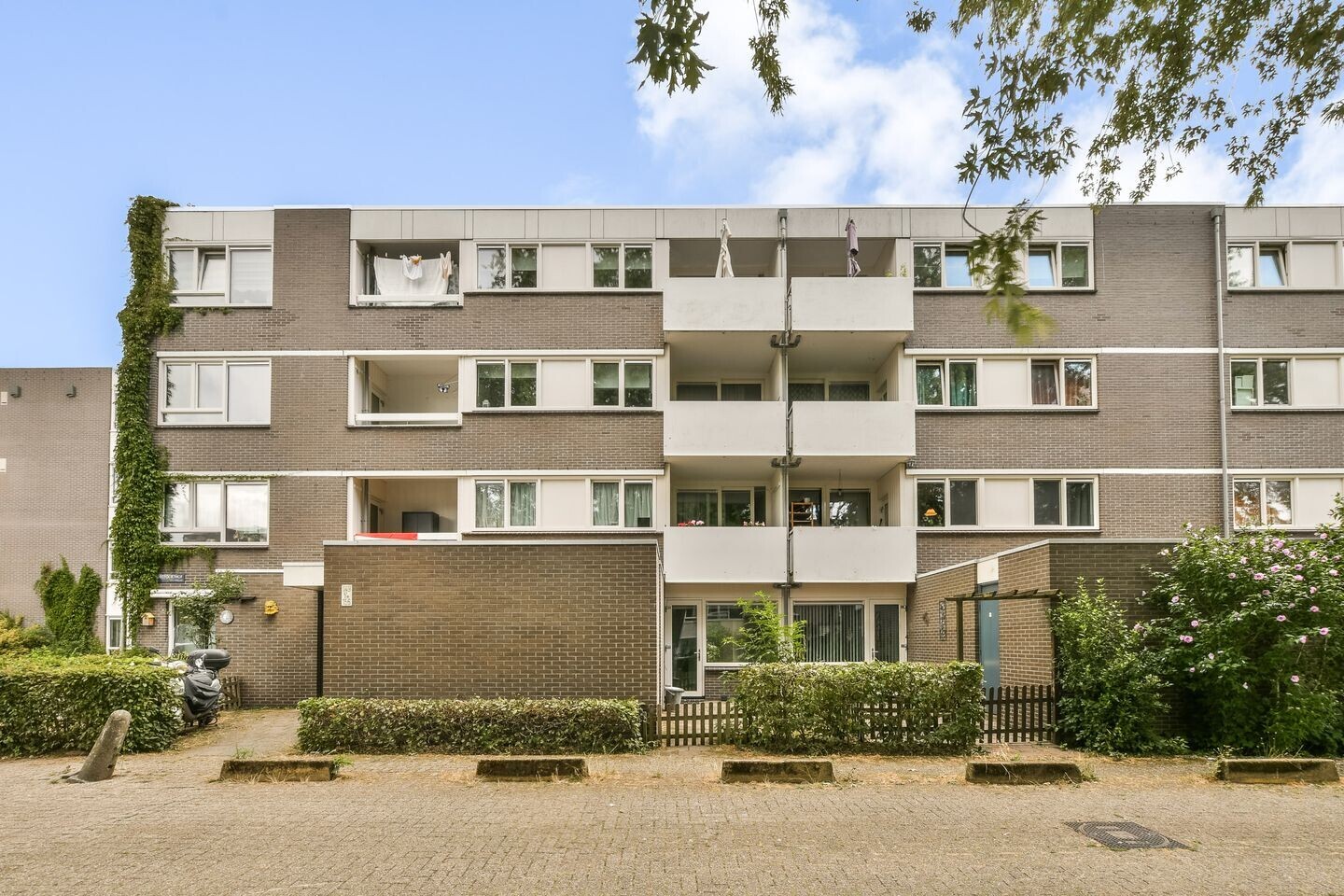 Appartement te koop: Montfoorthof 149, Amsterdam