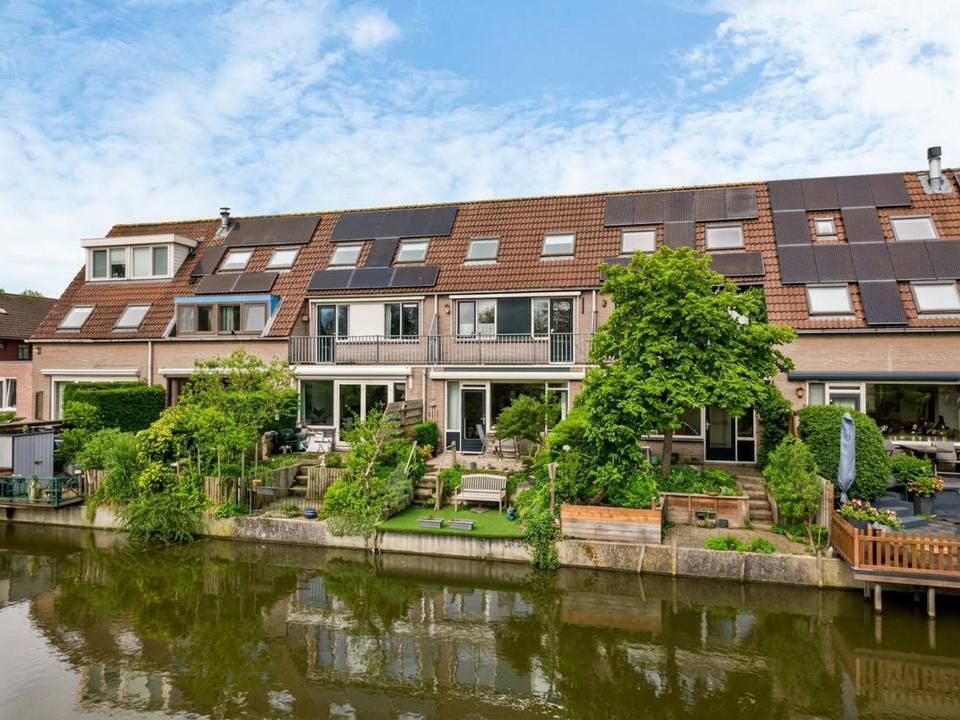Tussenwoning te koop: Jan Nautahof 68, Amsterdam