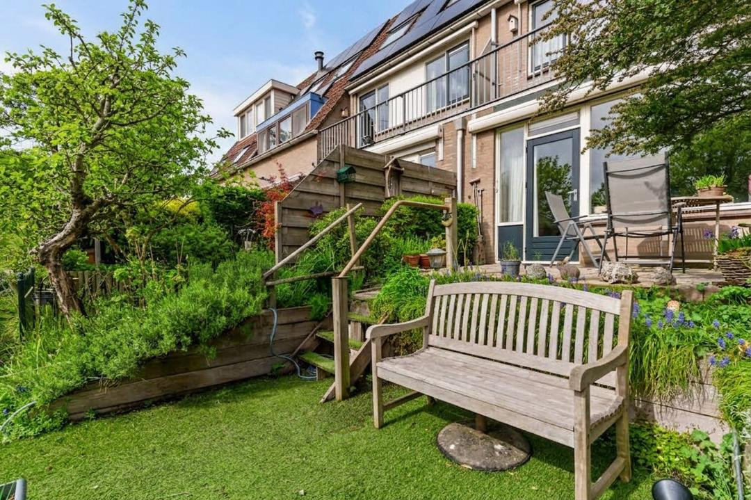 Tussenwoning te koop: Jan Nautahof 68, Amsterdam