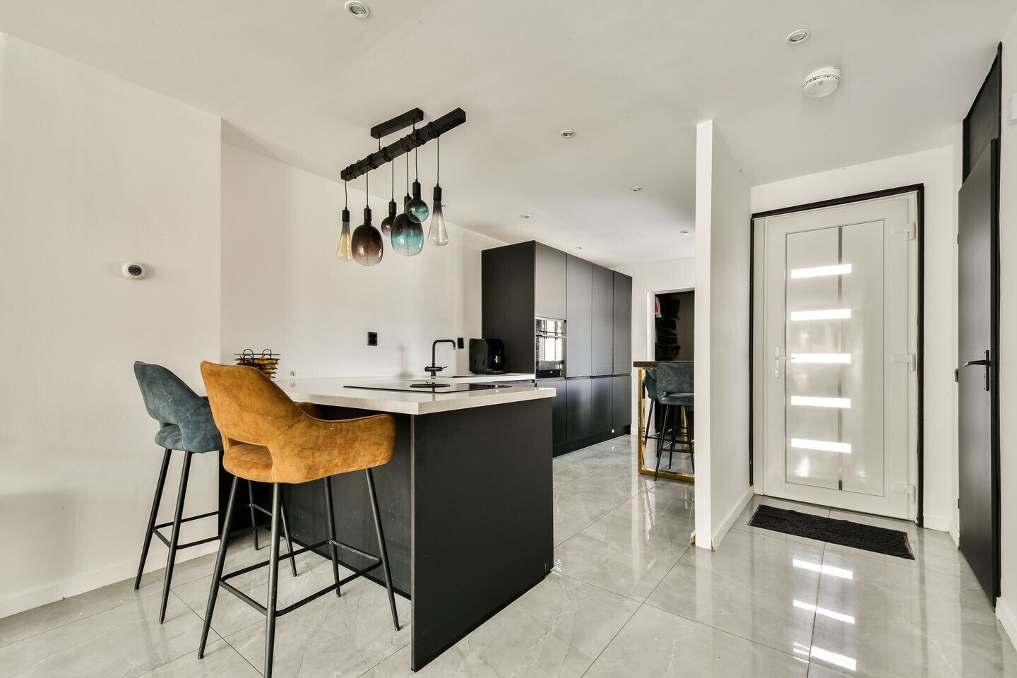 Tussenwoning te koop: Tongerenstraat 11, Amsterdam