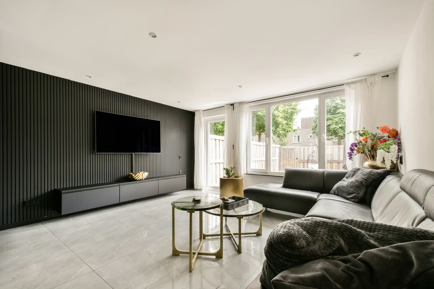 Tussenwoning te koop: Tongerenstraat 11, Amsterdam