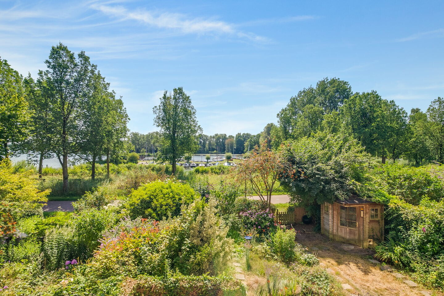 Appartement te koop: Leusdenhof 395, Amsterdam