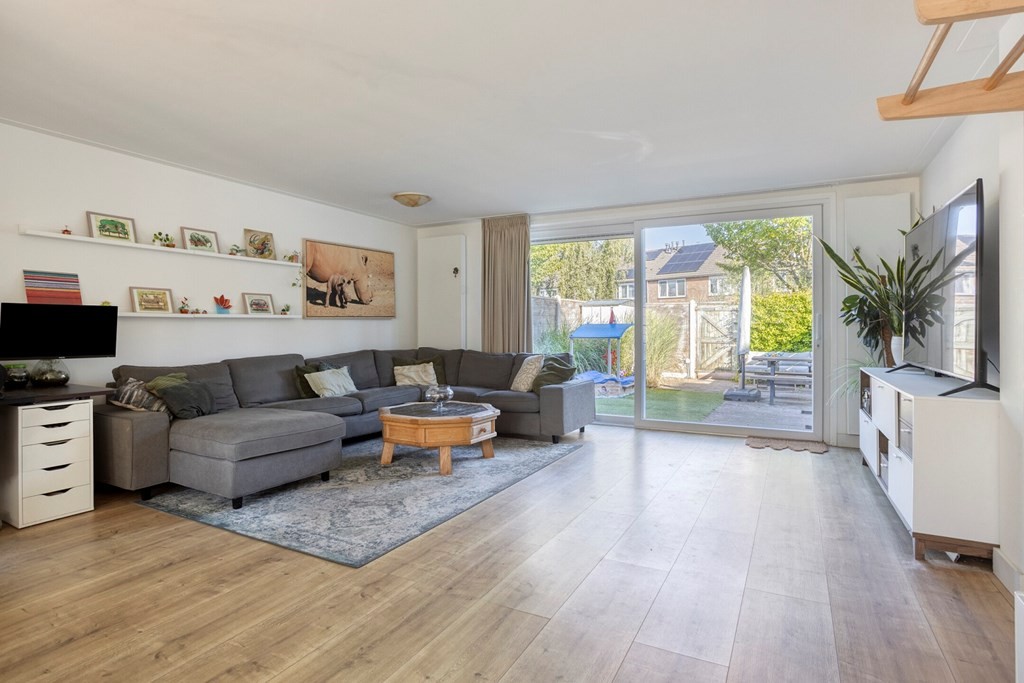 Tussenwoning te koop: Winterstraat 14, Amsterdam