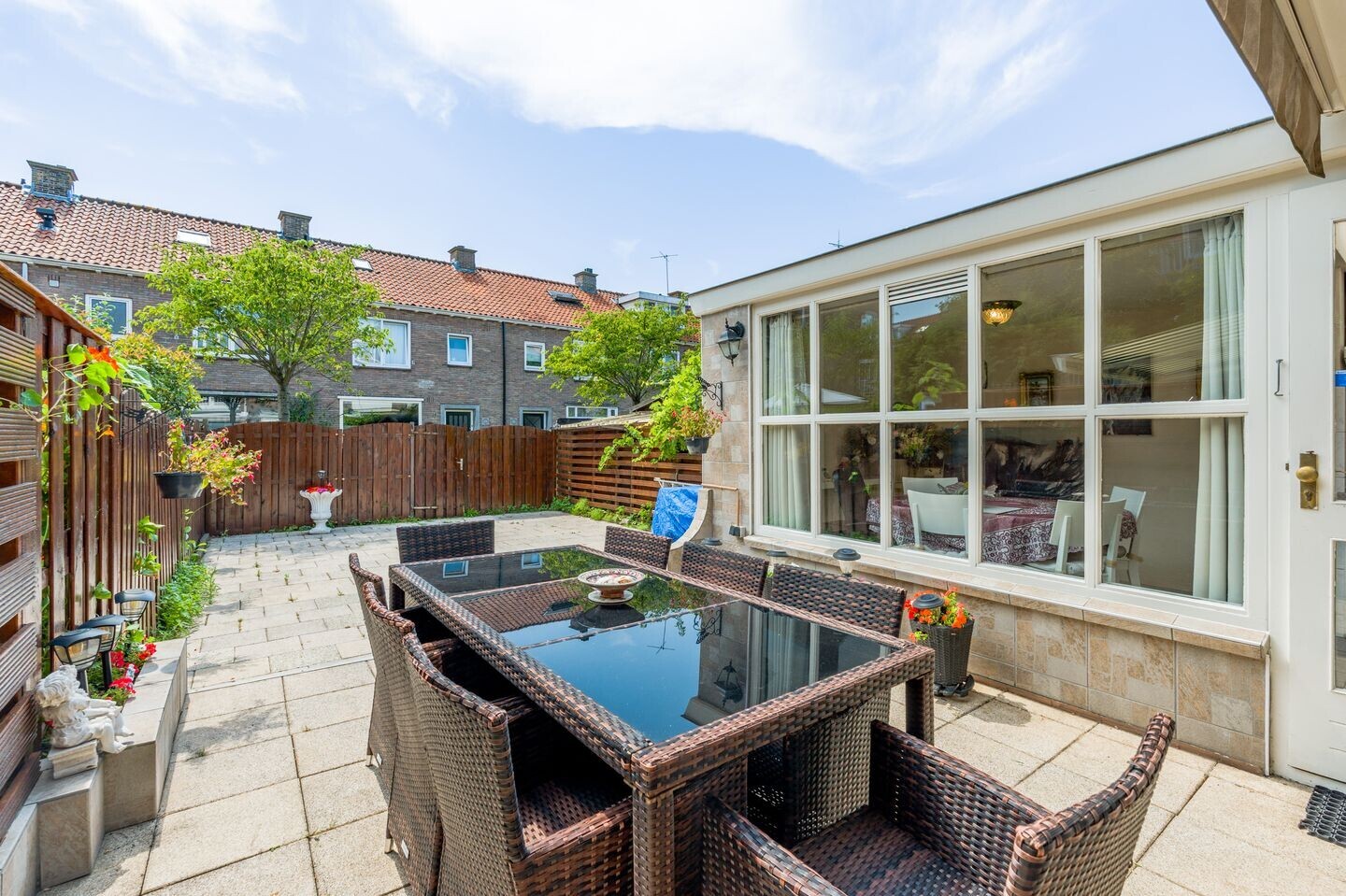 Tussenwoning te koop: Diemerkade 24, Diemen
