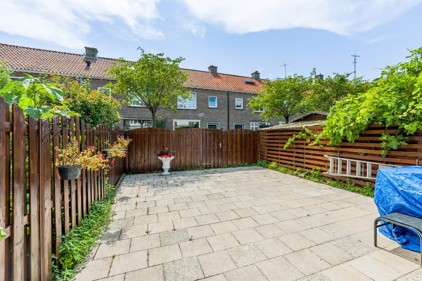 Tussenwoning te koop: Diemerkade 24, Diemen