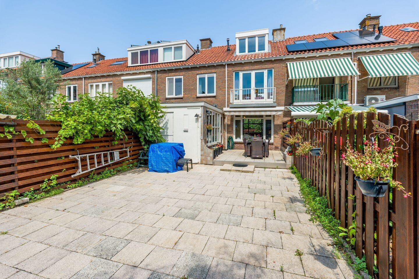 Tussenwoning te koop: Diemerkade 24, Diemen