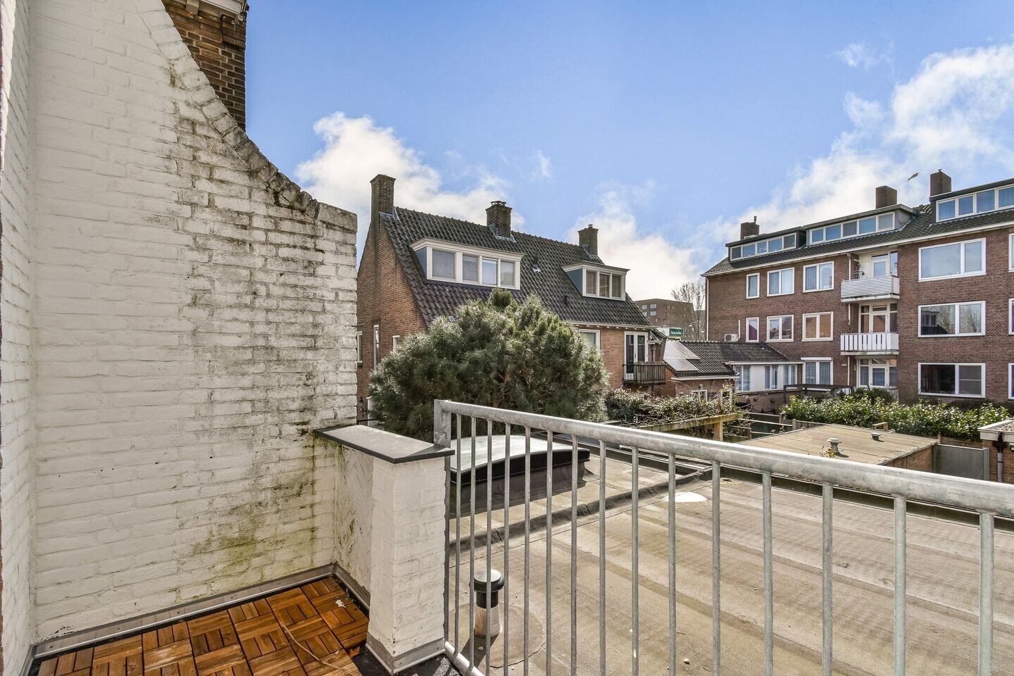 Tussenwoning te koop: Johan van Soesdijkstraat 15, Diemen