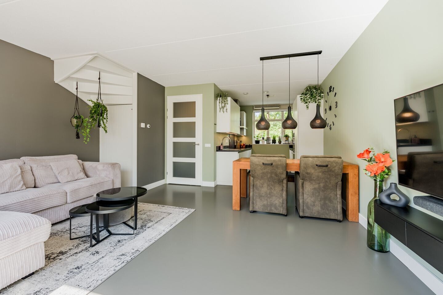 Tussenwoning te koop: Het Betonijzer 254, Diemen