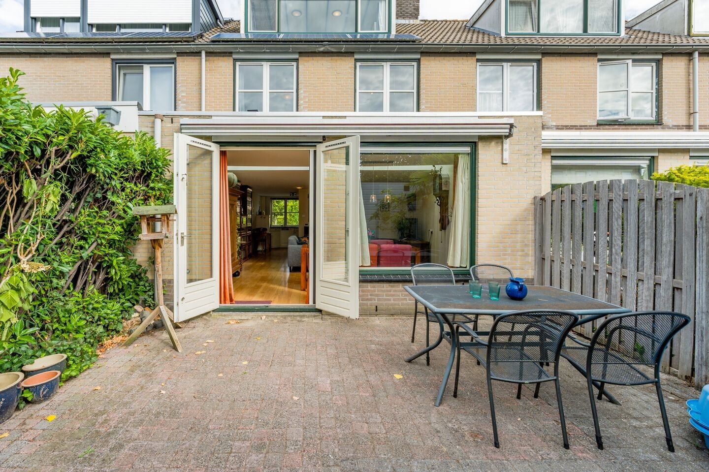 Tussenwoning te koop: Zeezigt 79, Diemen
