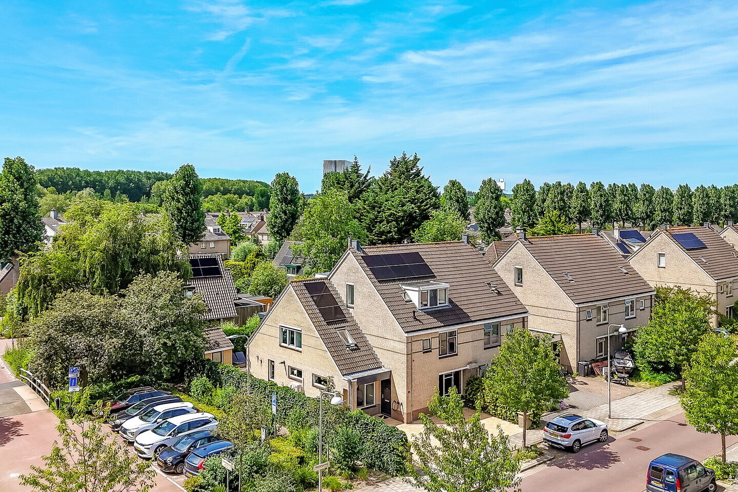 Hoekwoning te koop: Rietzangerweg 1, Diemen