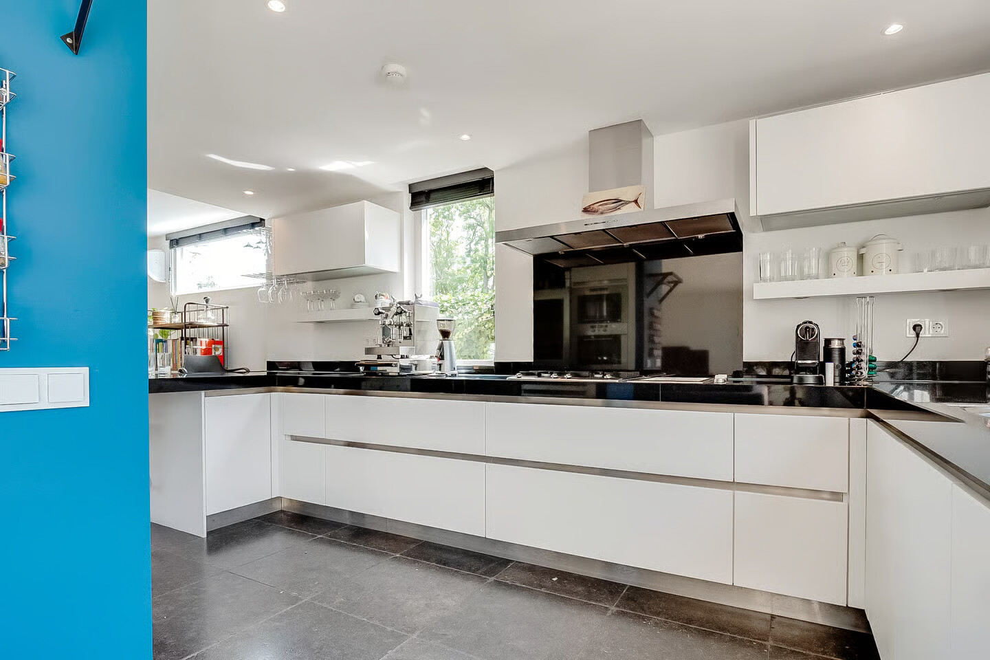 Hoekwoning te koop: Rietzangerweg 1, Diemen
