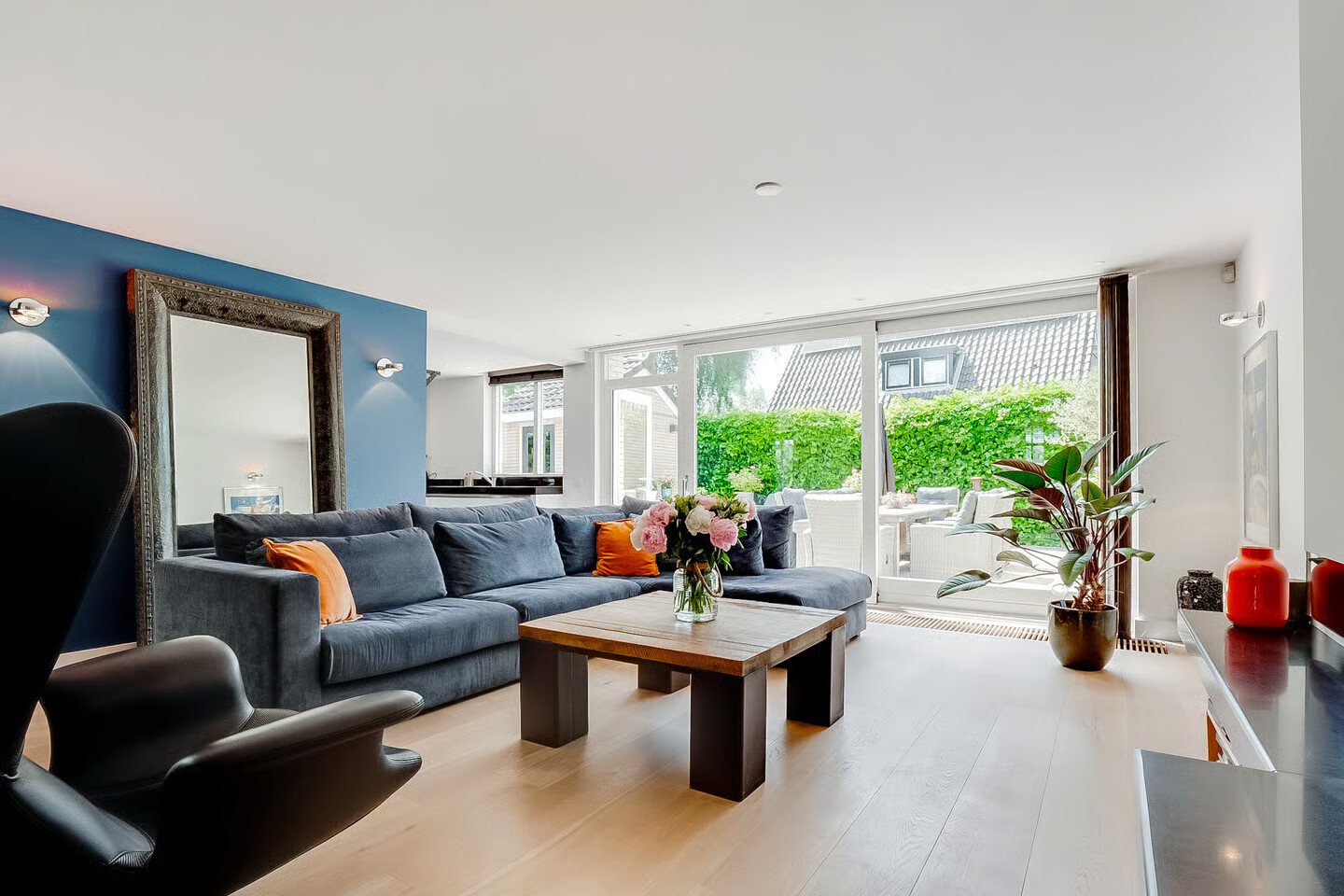 Hoekwoning te koop: Rietzangerweg 1, Diemen