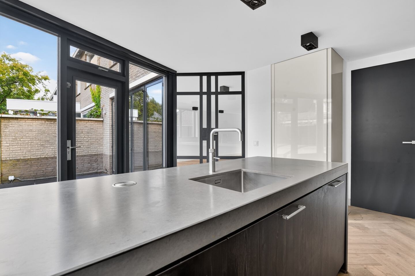 Hoekwoning te koop: Rietzangerweg 25, Diemen