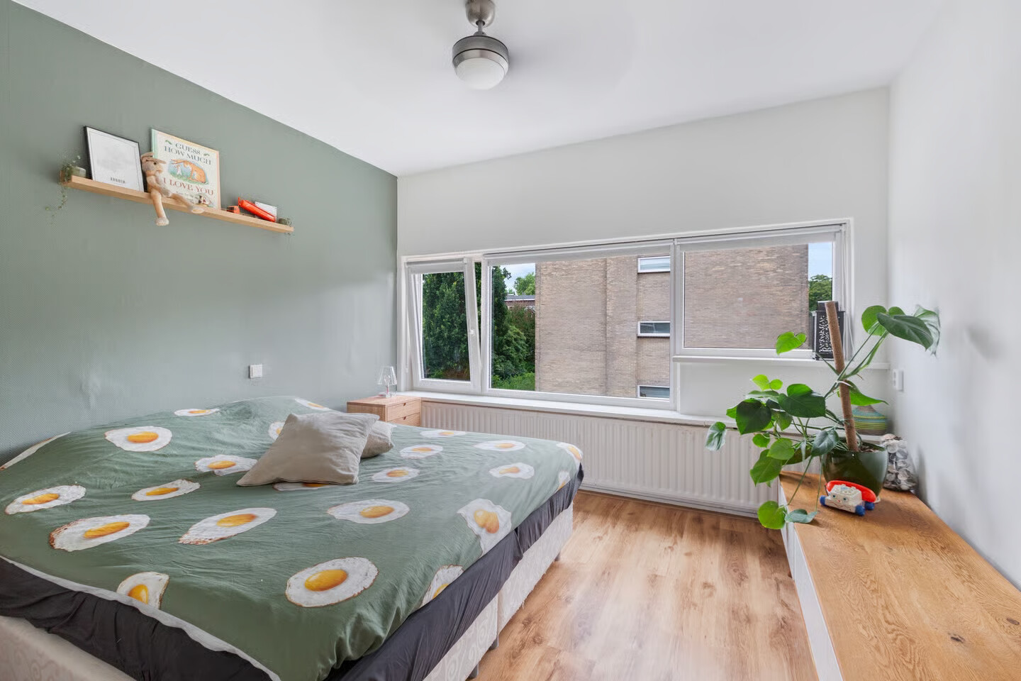 Appartement te koop: Julianaplantsoen 96, Diemen