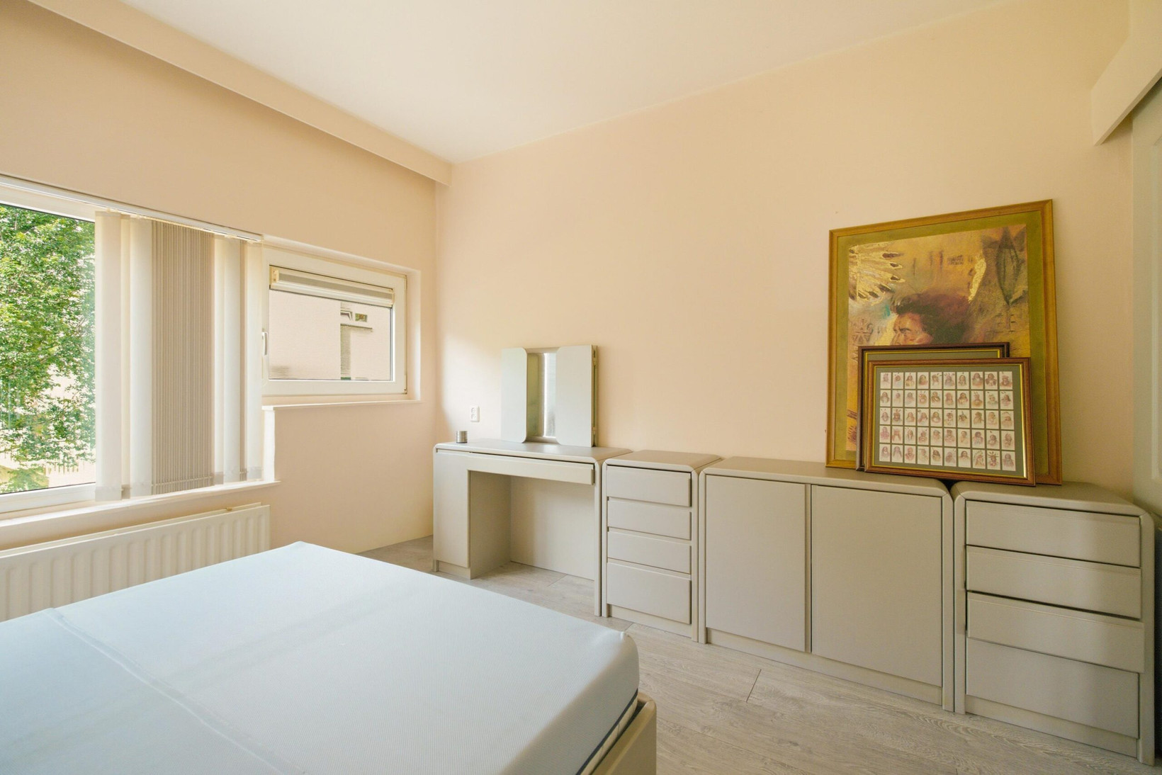 Appartement te koop: Julianaplantsoen 244, Diemen