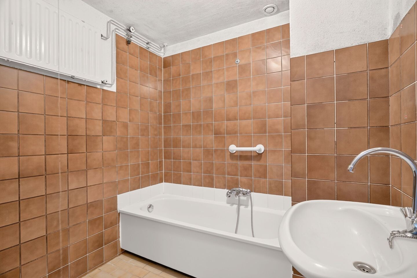 Tussenwoning te koop: Acaciastede 5, Diemen