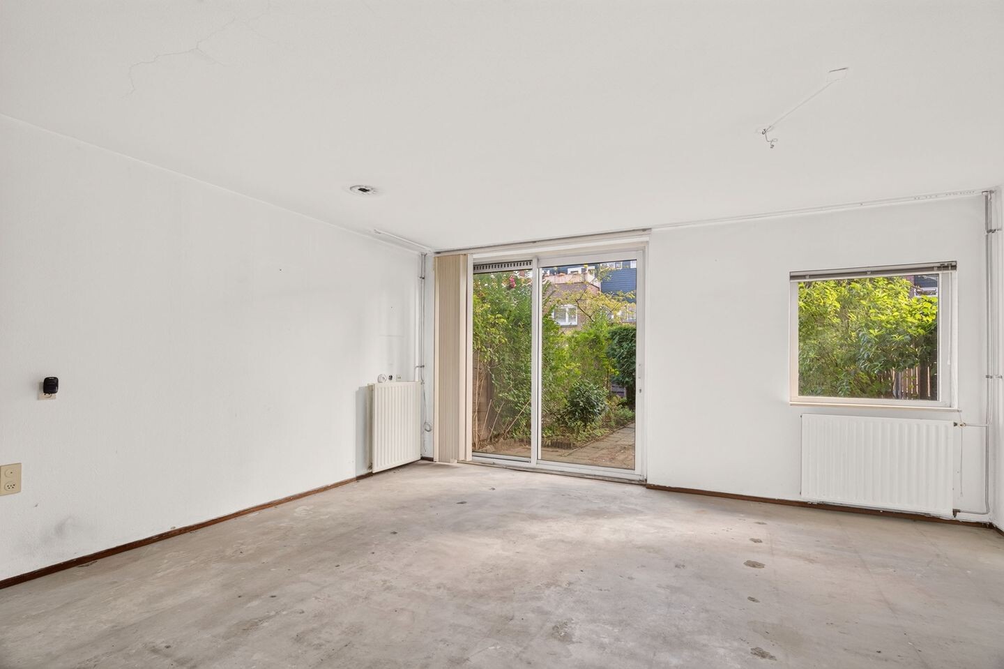 Tussenwoning te koop: Acaciastede 5, Diemen