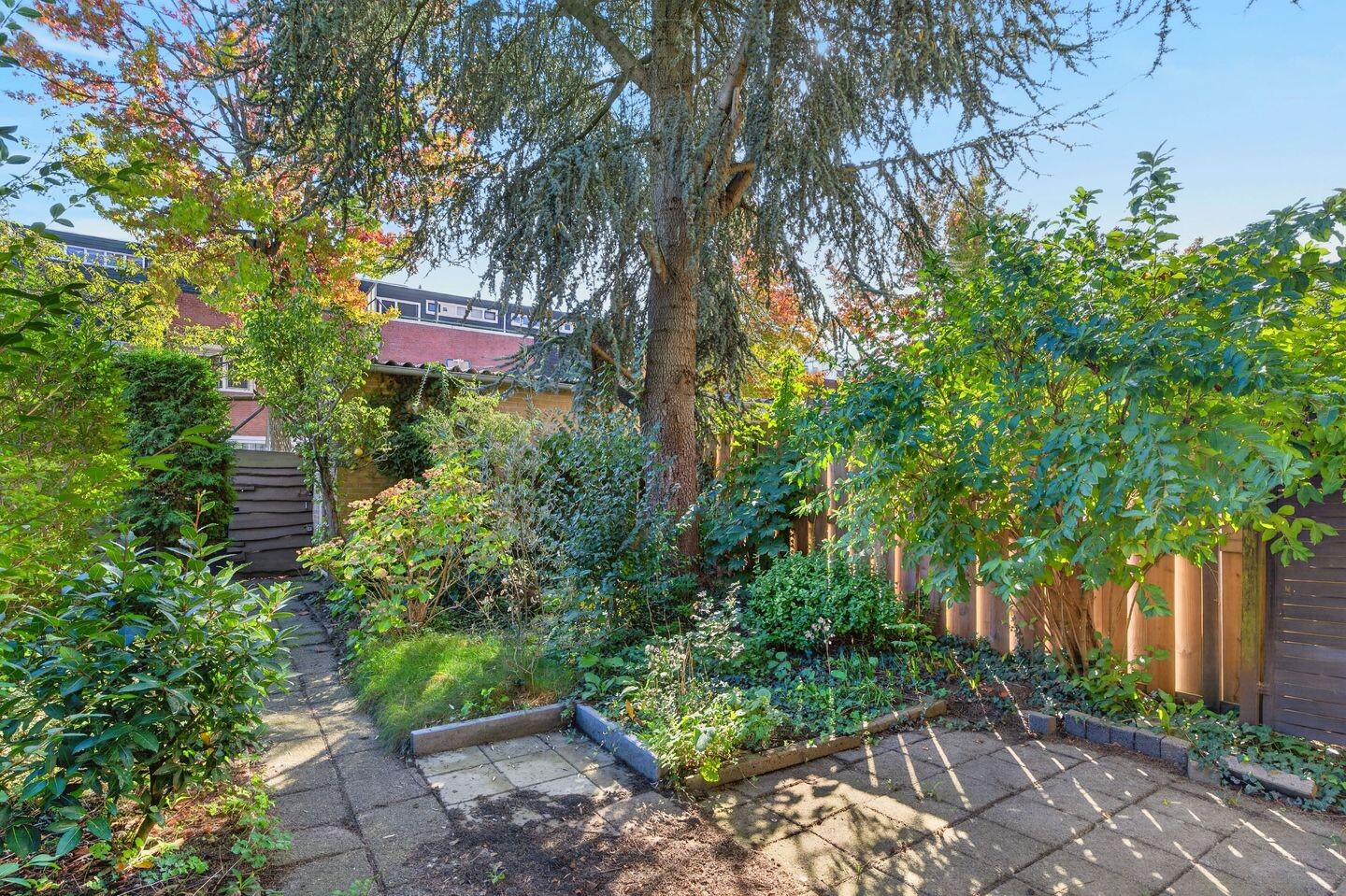 Tussenwoning te koop: Acaciastede 5, Diemen
