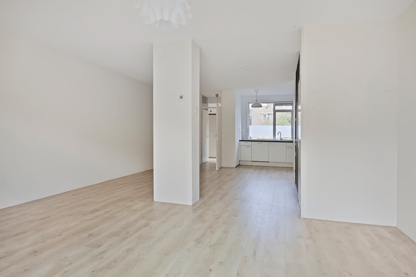 Tussenwoning te koop: Biesbosch 33, Diemen