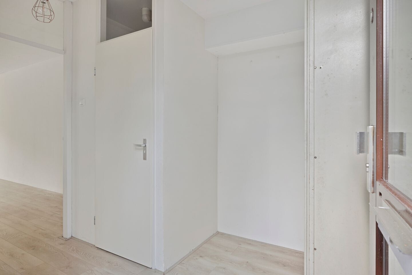 Tussenwoning te koop: Biesbosch 33, Diemen