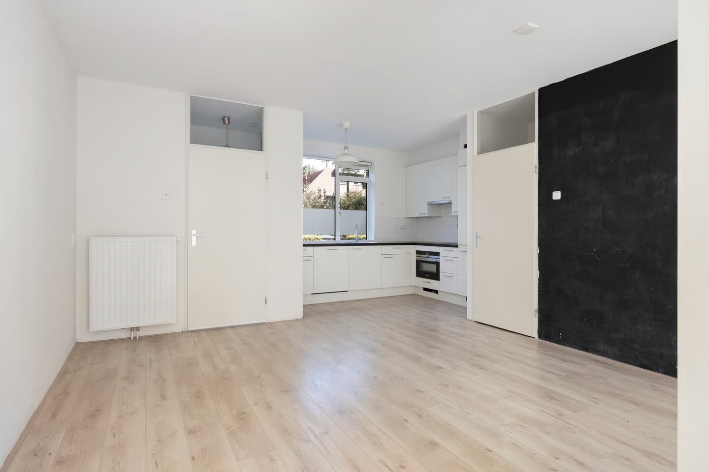 Tussenwoning te koop: Biesbosch 33, Diemen