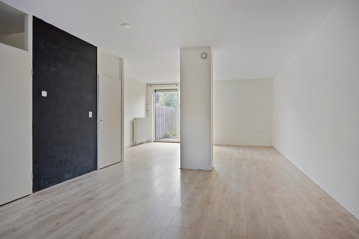 Tussenwoning te koop: Biesbosch 33, Diemen