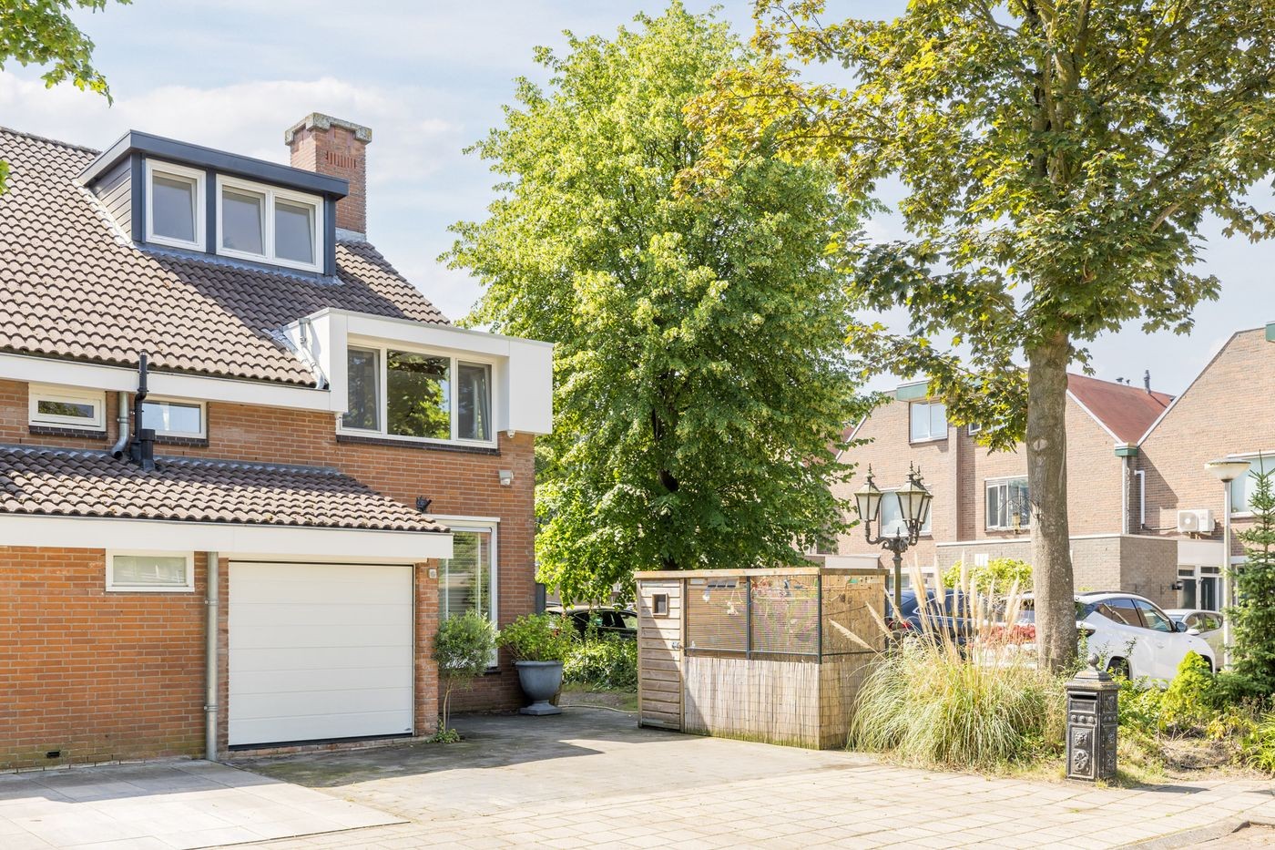 Hoekwoning te koop: Boschplaat 2, Diemen