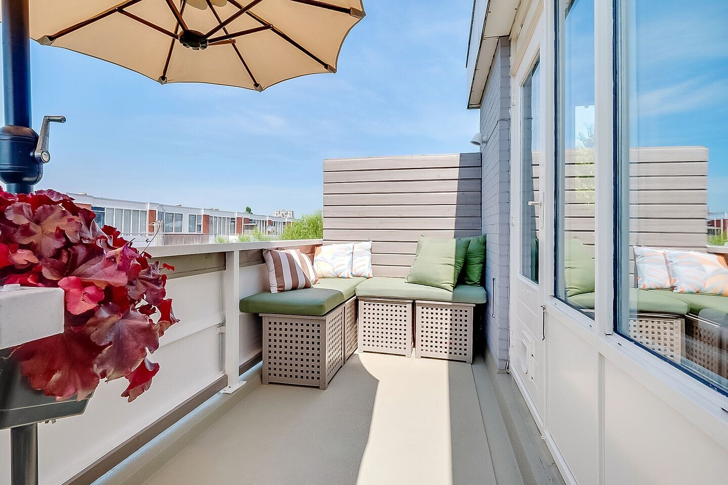 Appartement te koop: Vingerhoedskruid 24, Diemen