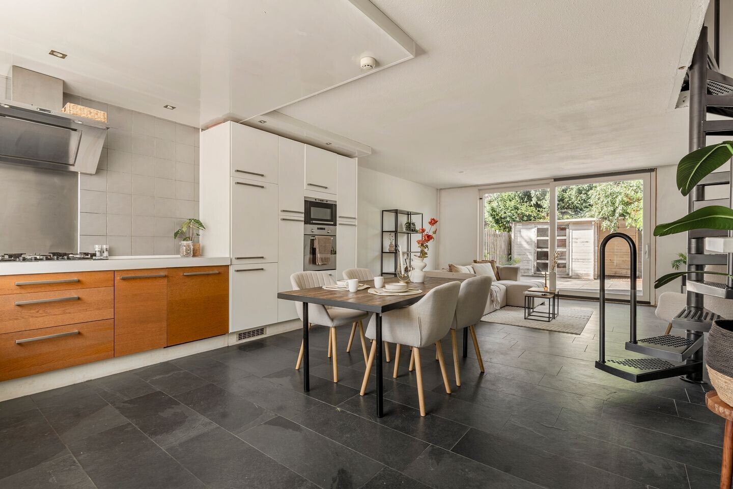 Hoekwoning te koop: Knoopkruid 1, Diemen