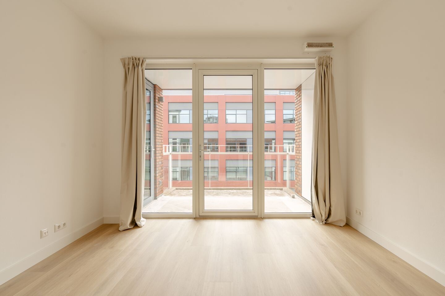 Appartement te koop: Willem Dudokhof 153, Diemen
