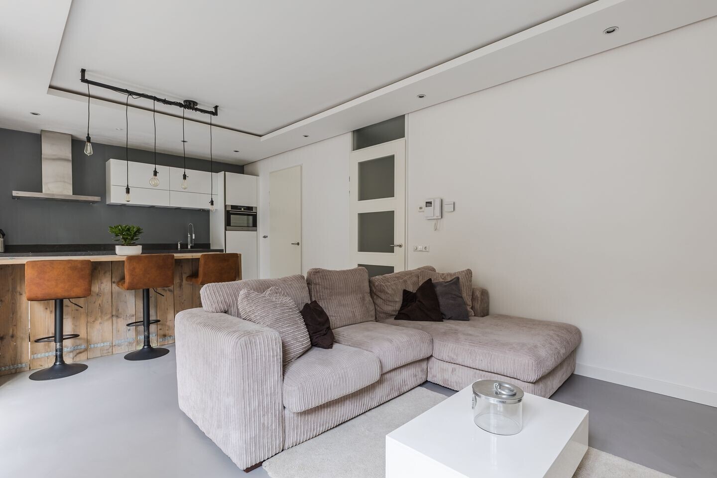 Appartement te koop: Jan Duikerhof 18, Diemen