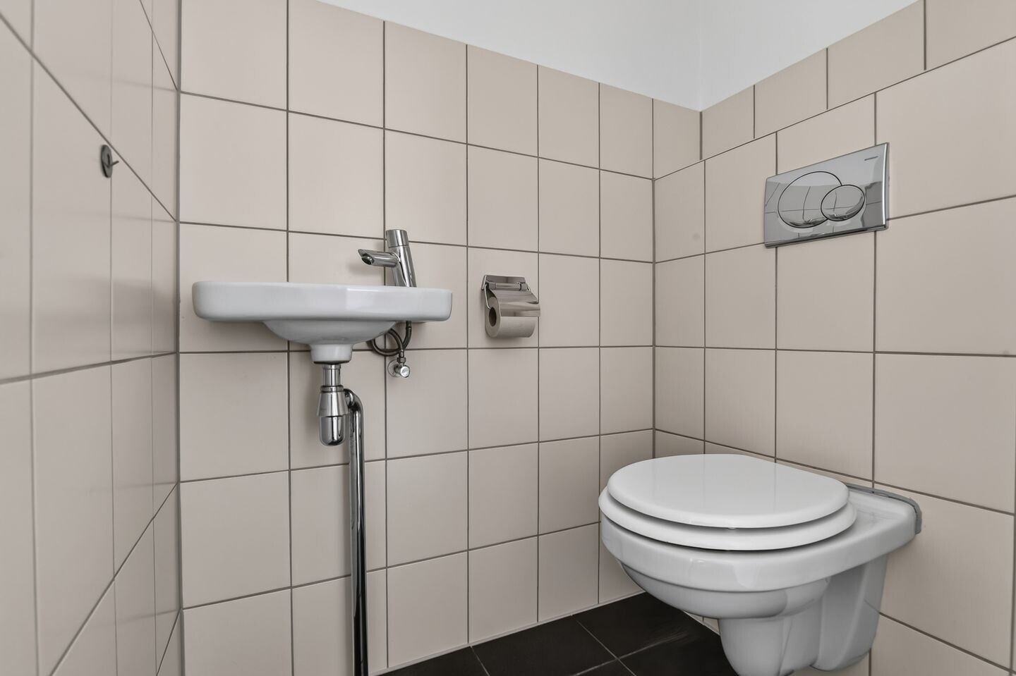 Appartement te koop: Meerkoet 399, Diemen