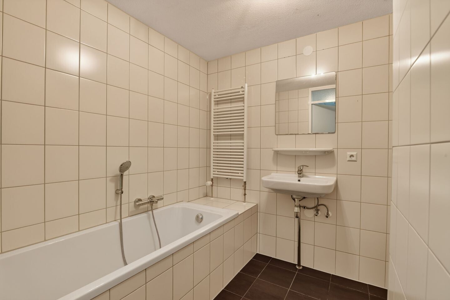Appartement te koop: Meerkoet 399, Diemen